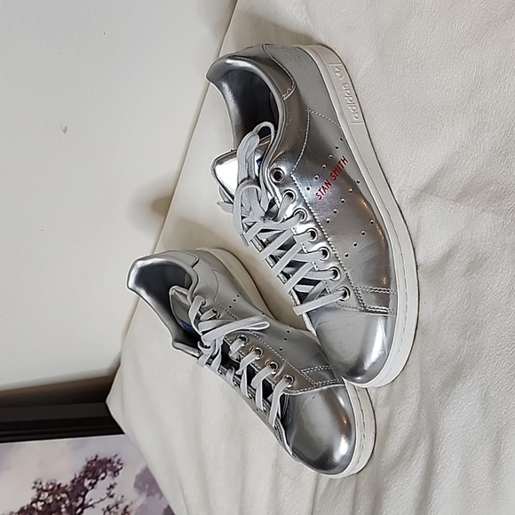 RARE Adidas Stan Smith Space Suit Silver Sneakers Athletic Luxury Limited - Picture 6 of 15
